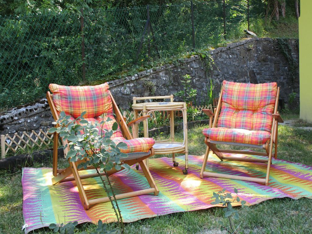 Casa Balducci Bed&Breakfast Mercatello sul Metauro Bagian luar foto