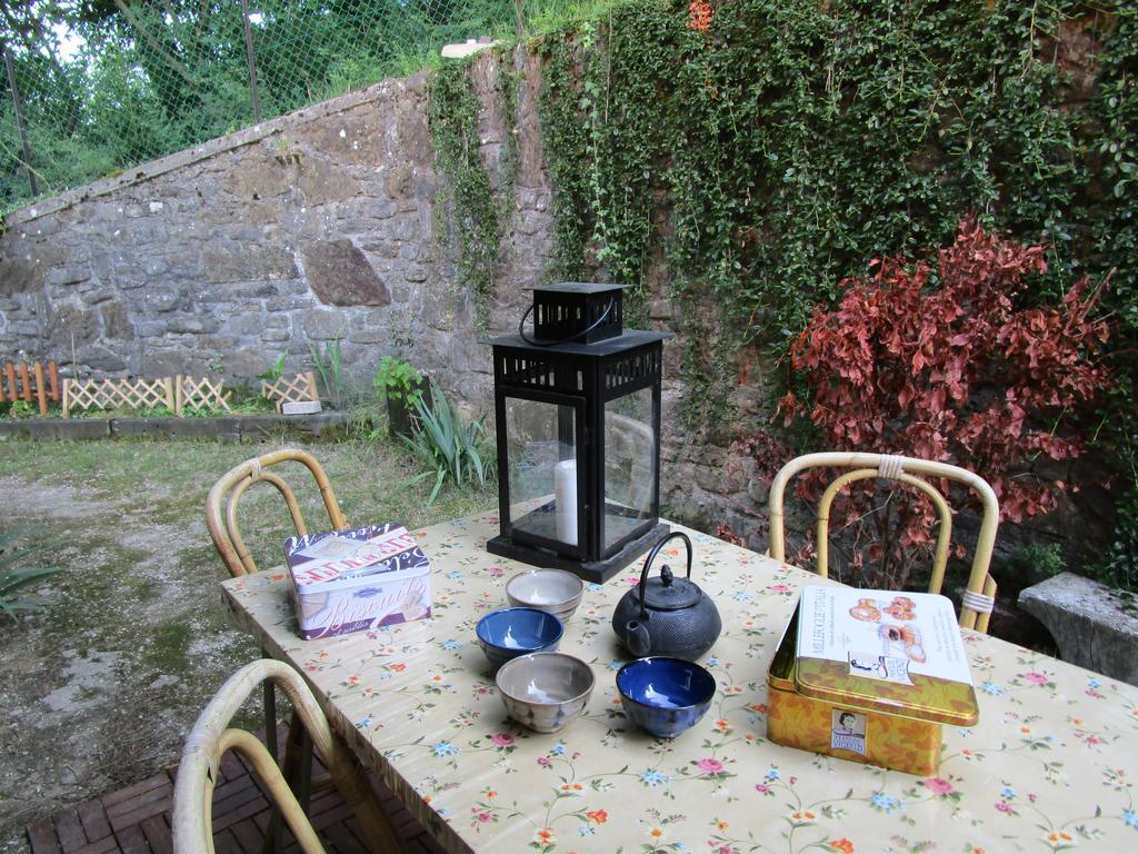 Casa Balducci Bed&Breakfast Mercatello sul Metauro Bagian luar foto
