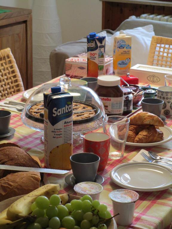 Casa Balducci Bed&Breakfast Mercatello sul Metauro Bagian luar foto